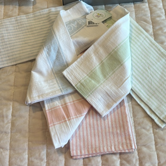 NWT Magnolia Bakery Flour Sack Towels - each set come with 2 please pick color - Picture 5 of 5